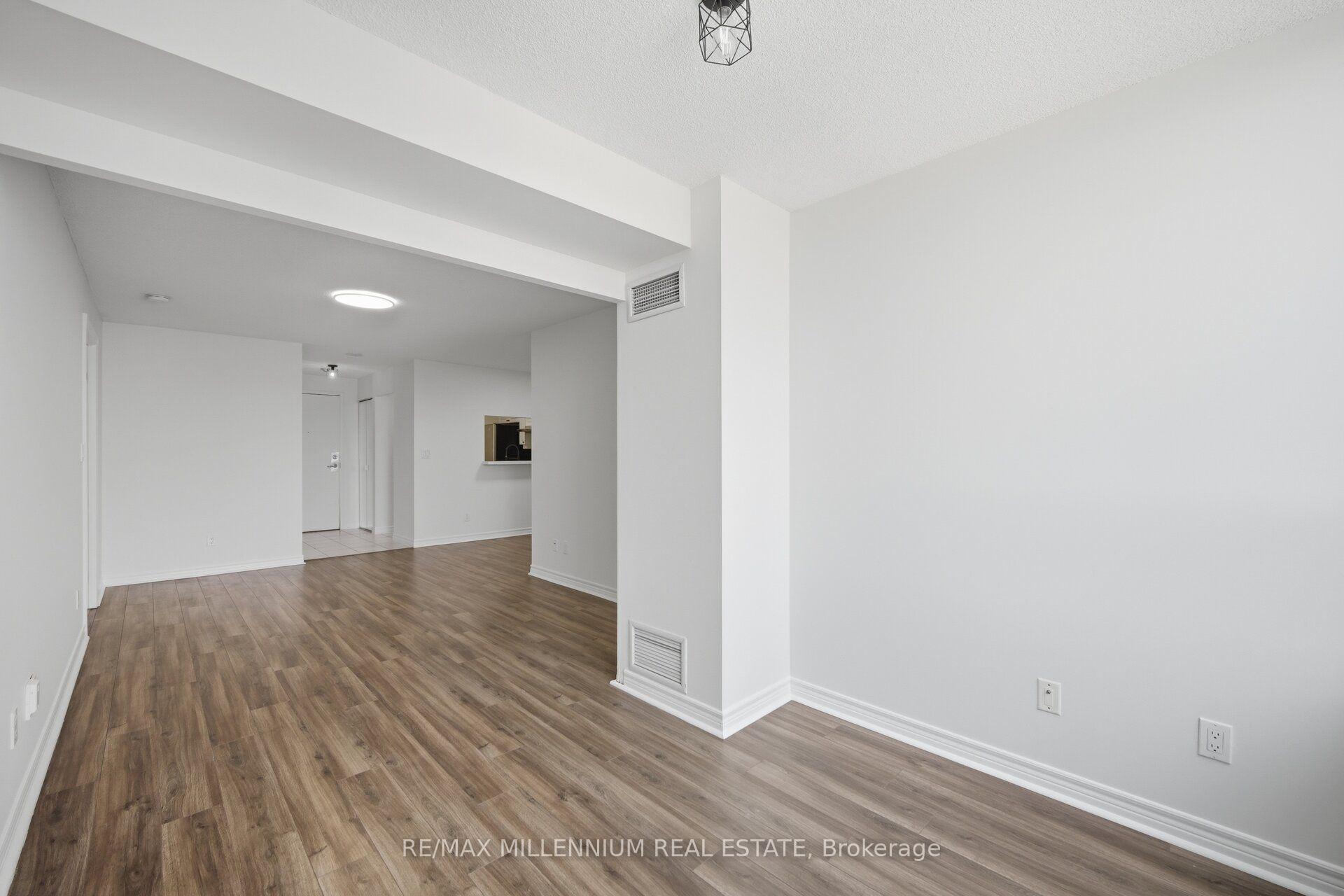 Photo 19 of Unit 1532, 68 Corporate Drive, Scarborough, Woburn — HOMEH