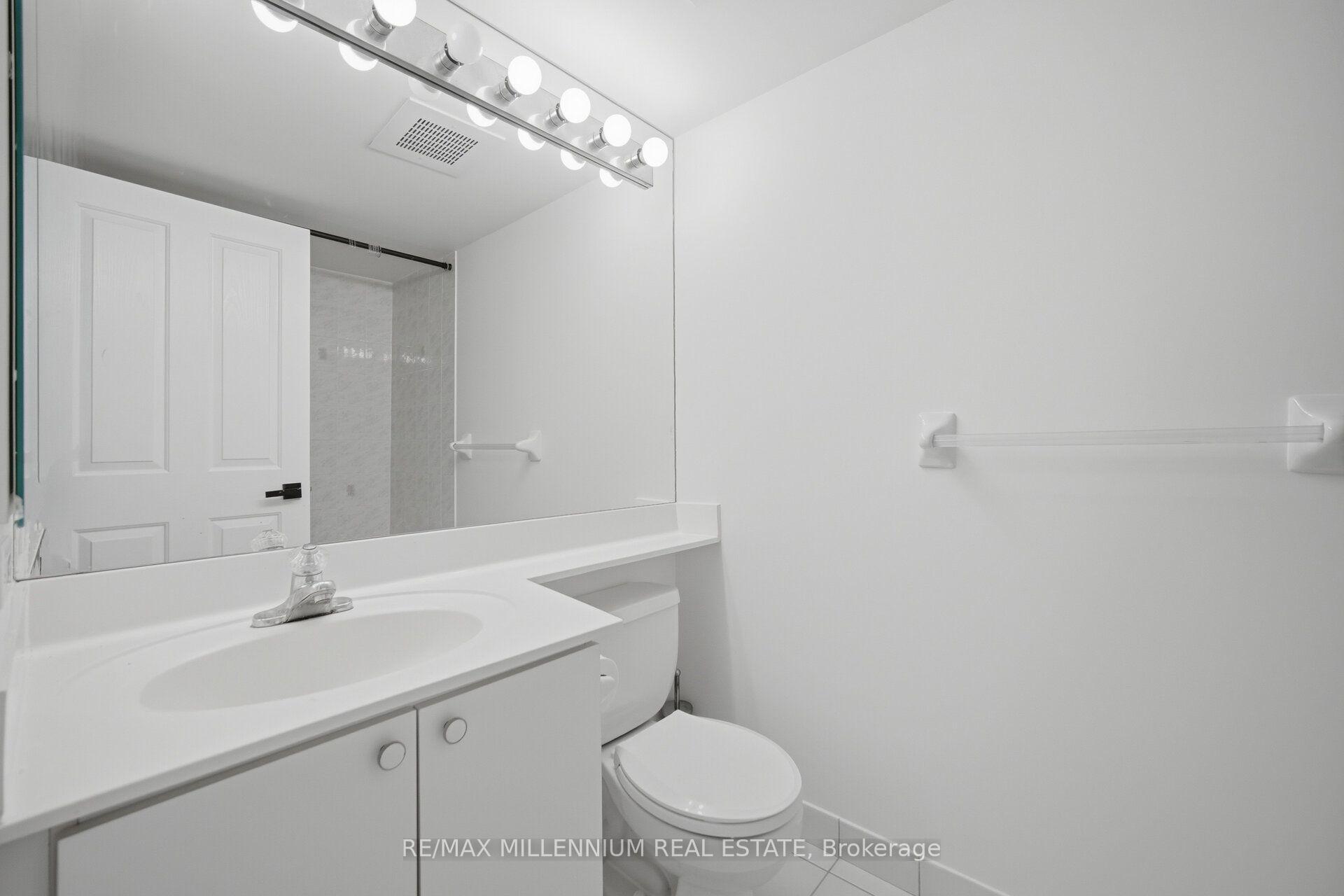Photo 23 of Unit 1532, 68 Corporate Drive, Scarborough, Woburn — HOMEH