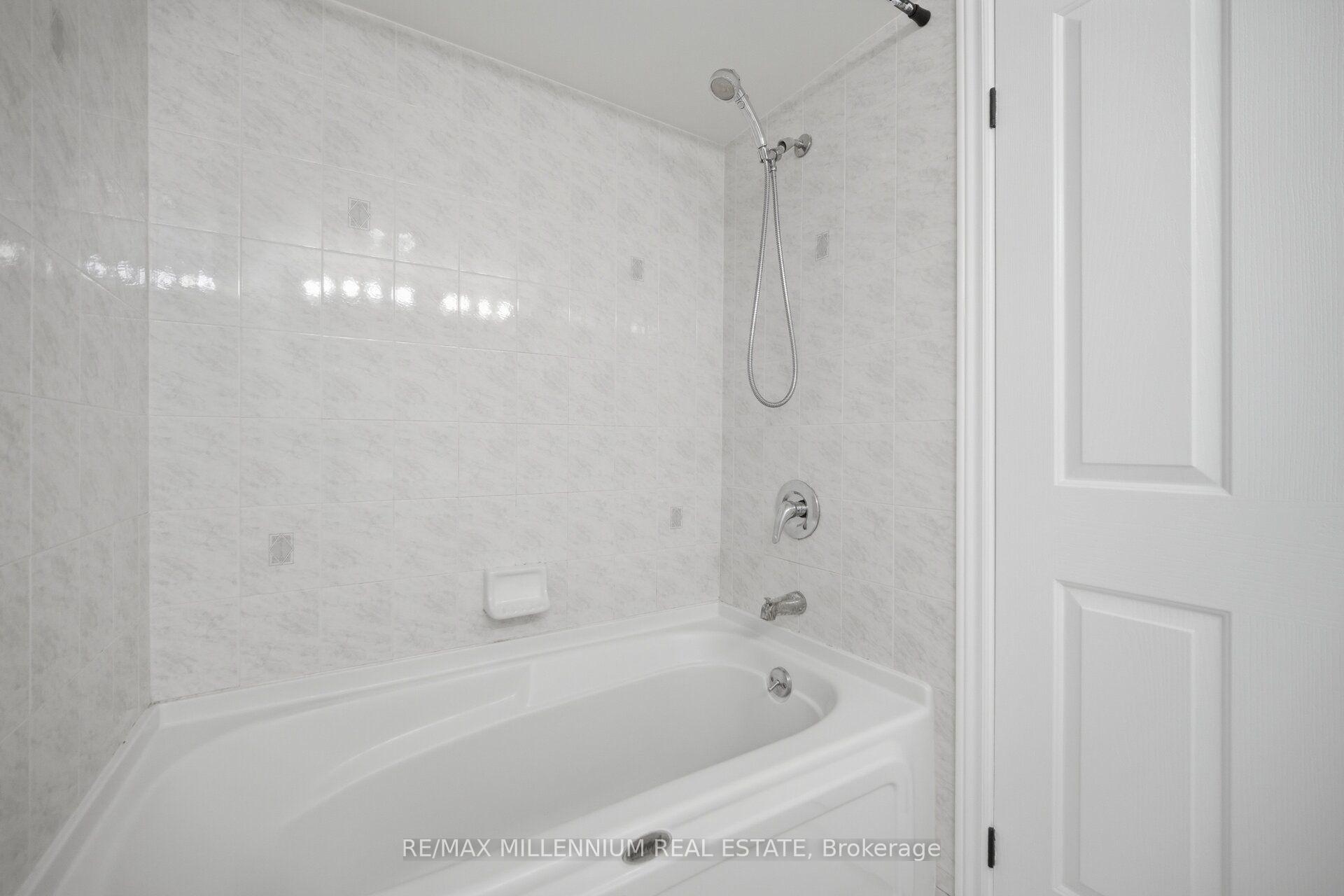Photo 24 of Unit 1532, 68 Corporate Drive, Scarborough, Woburn — HOMEH