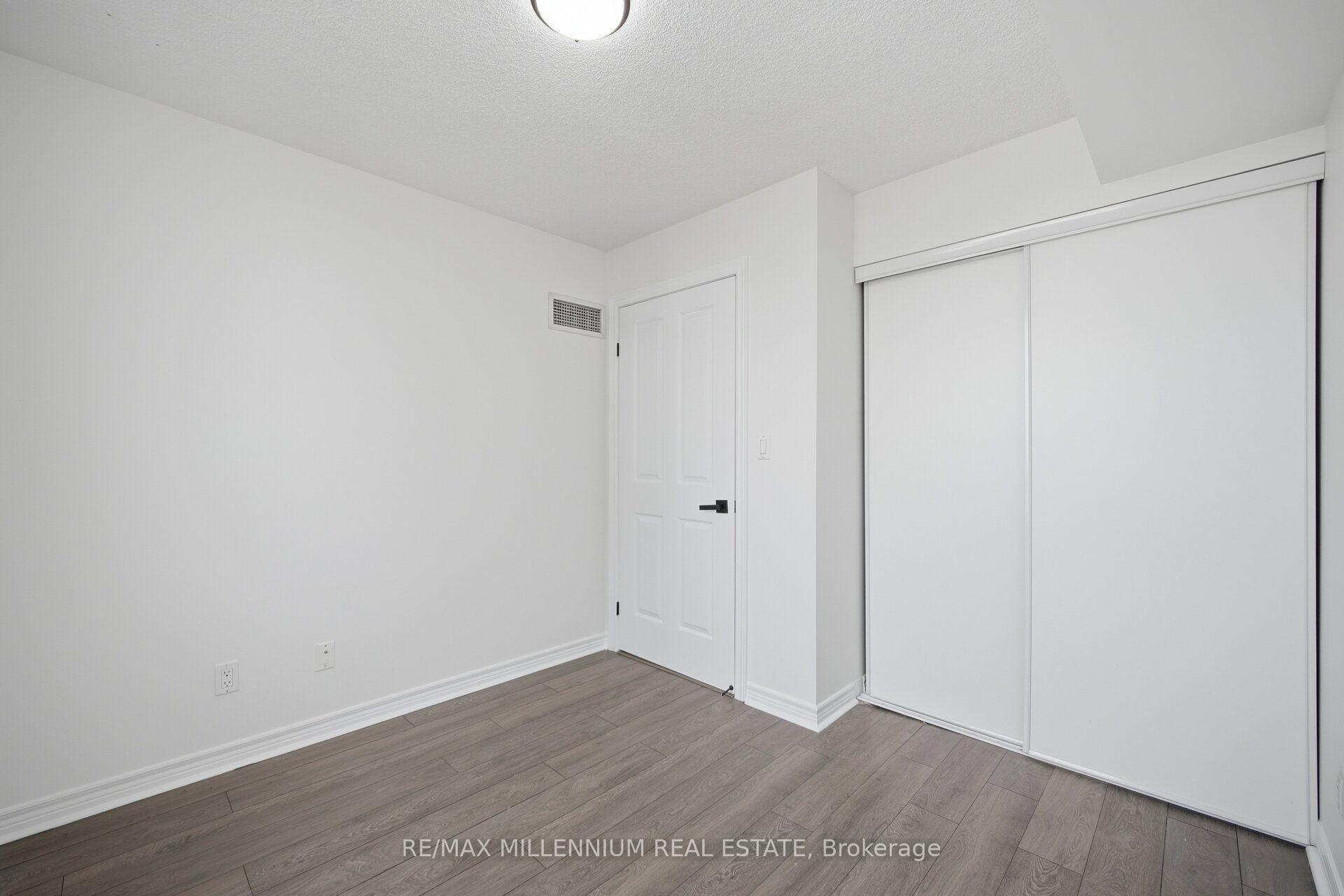 Photo 26 of Unit 1532, 68 Corporate Drive, Scarborough, Woburn — HOMEH