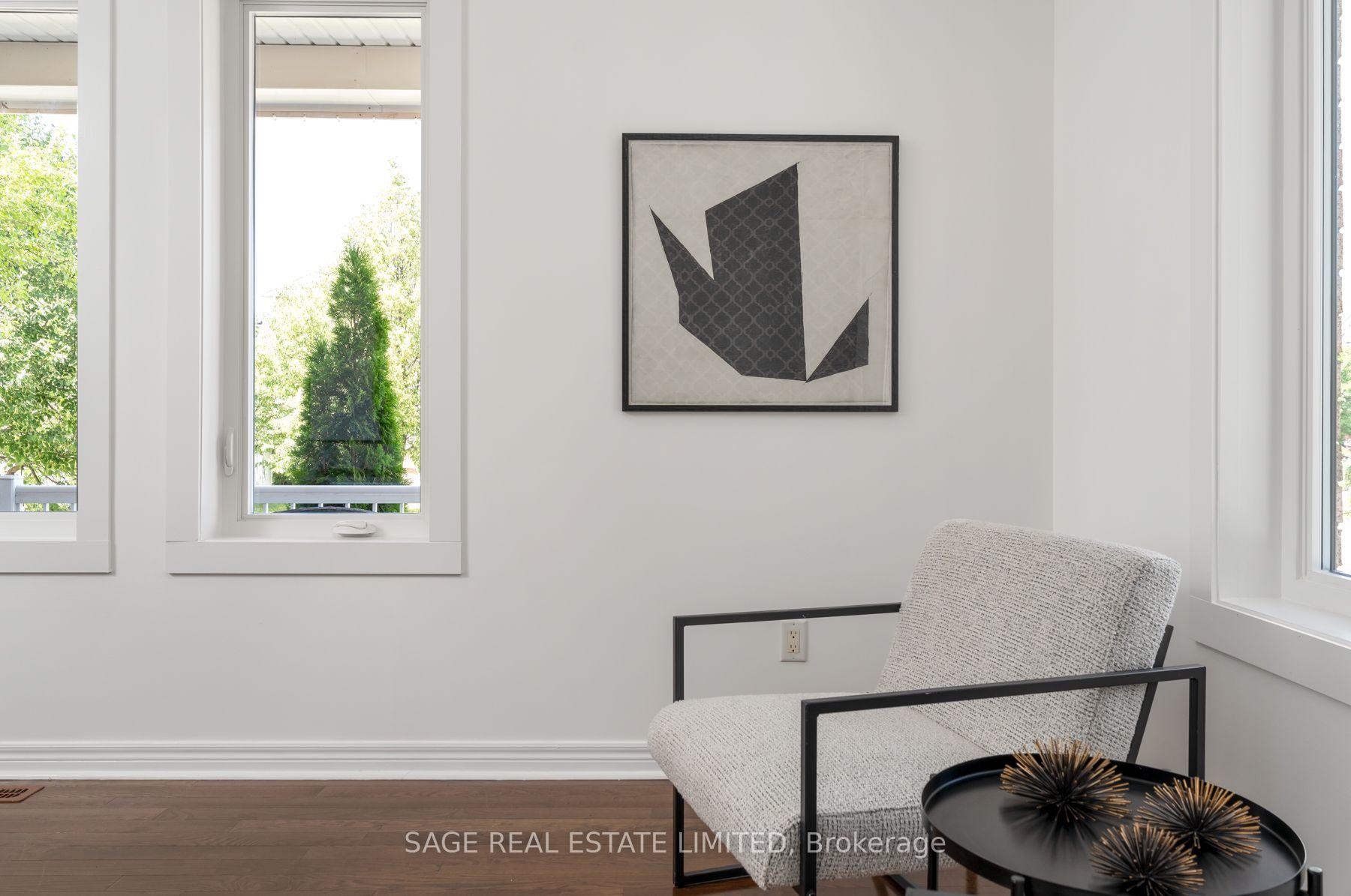 Photo 14 of 51 Pedersen Drive, Aurora, Bayview Wellington — HOMEH