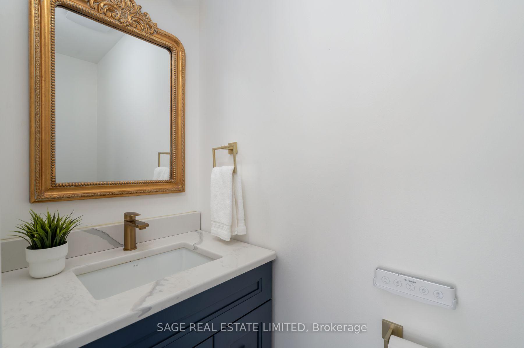 Photo 15 of 51 Pedersen Drive, Aurora, Bayview Wellington — HOMEH