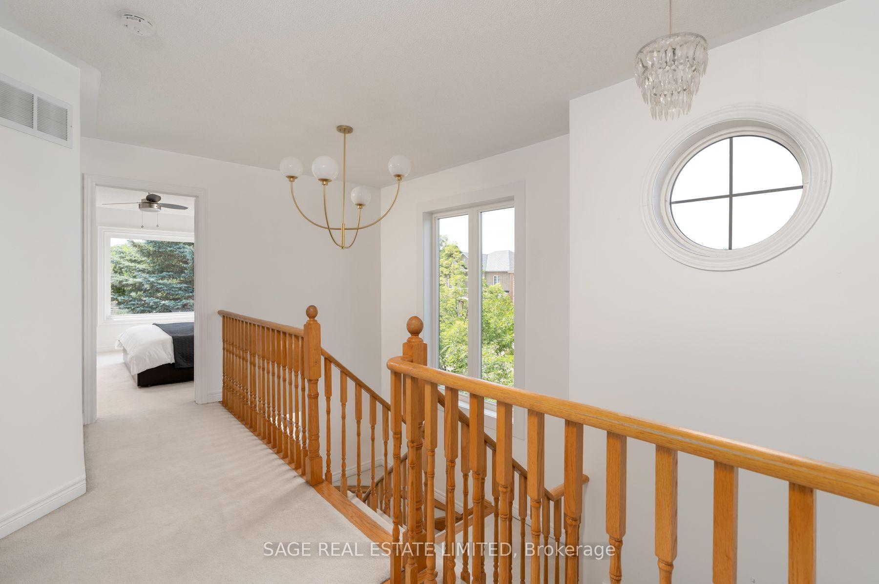 Photo 16 of 51 Pedersen Drive, Aurora, Bayview Wellington — HOMEH