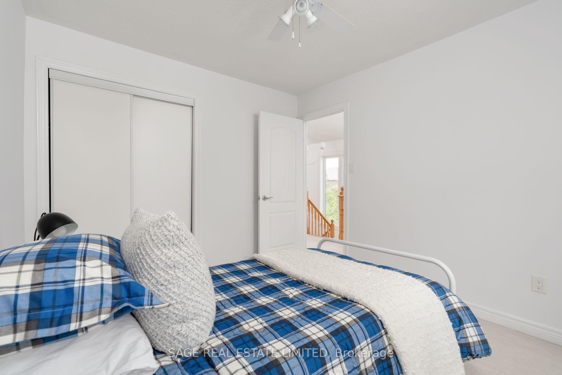 Photo 25 of 51 Pedersen Drive, Aurora, Bayview Wellington — HOMEH