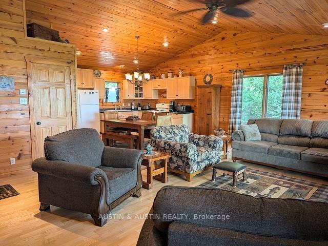 Photo 2 of 26 Harry Komm Drive, Machin — HOMEH
