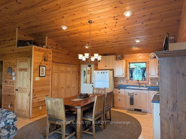 Photo 6 of 26 Harry Komm Drive, Machin — HOMEH