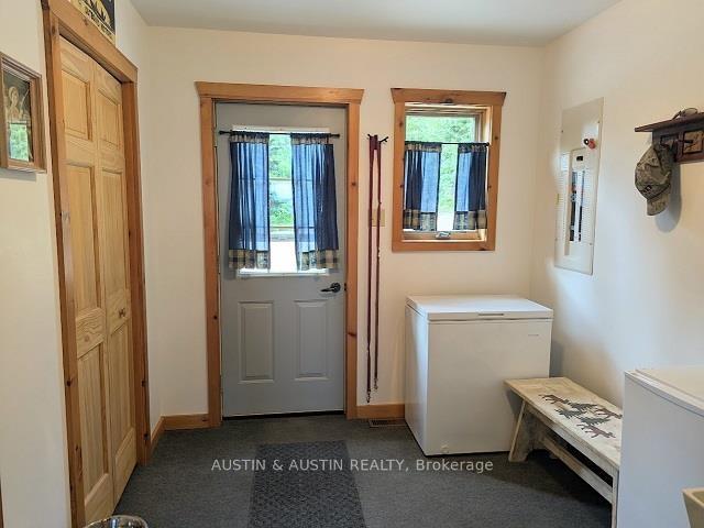 Photo 9 of 26 Harry Komm Drive, Machin — HOMEH