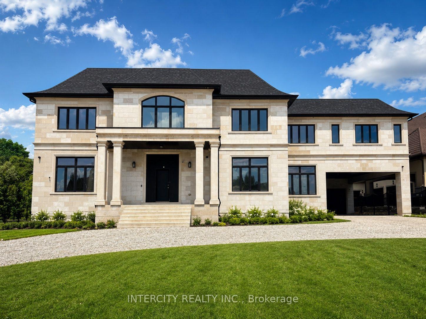 Photo 1 of 16 Creedmore Court, Vaughan, Kleinburg — HOMEH