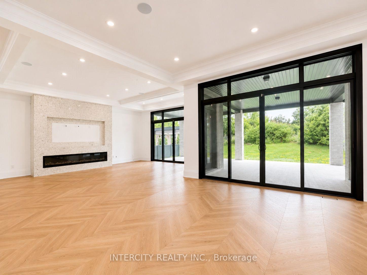 Photo 15 of 16 Creedmore Court, Vaughan, Kleinburg — HOMEH