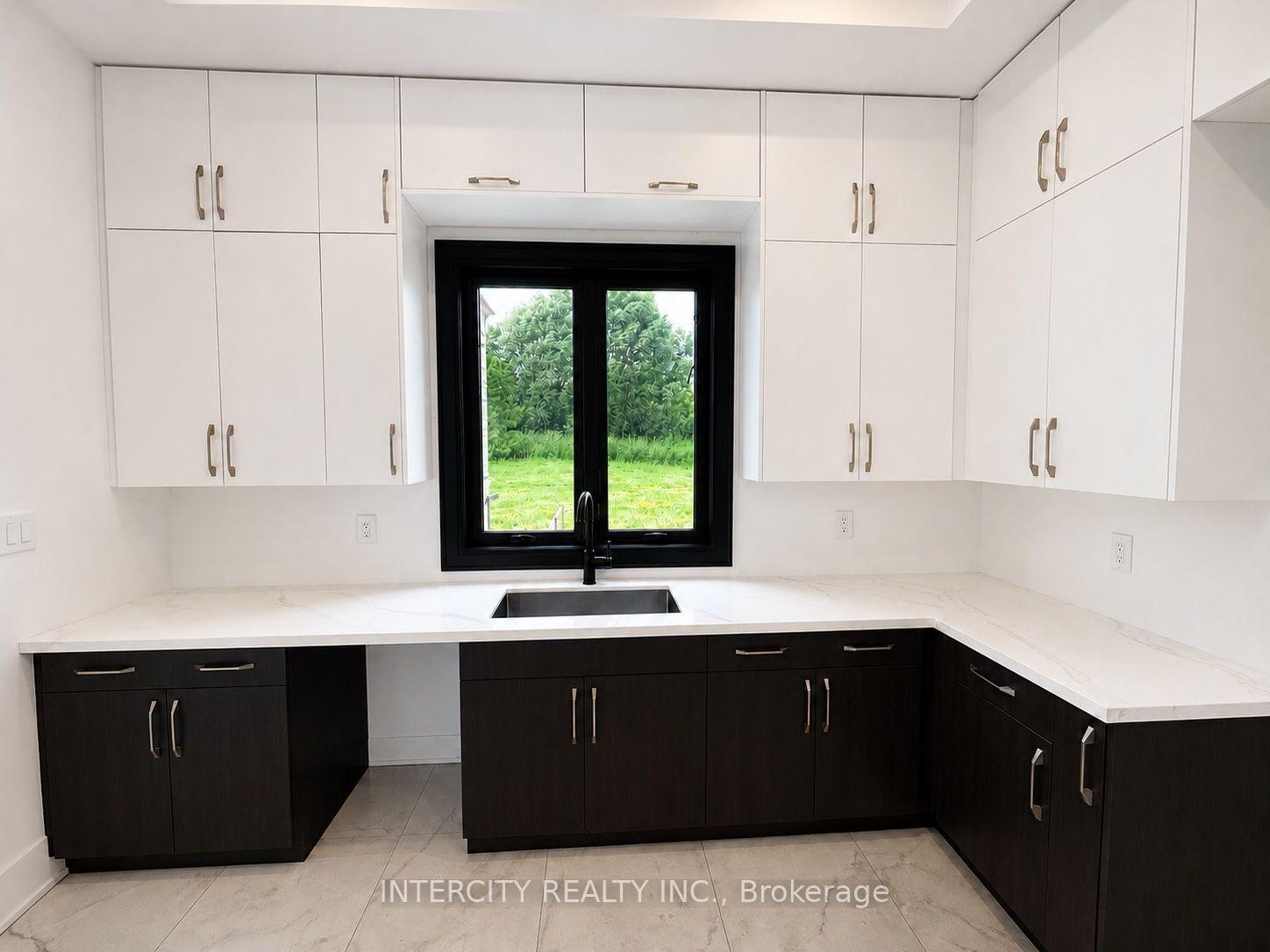 Photo 19 of 16 Creedmore Court, Vaughan, Kleinburg — HOMEH