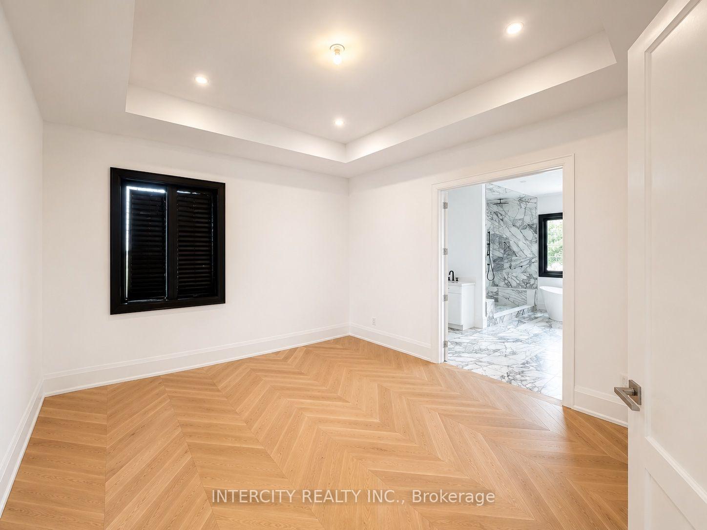 Photo 22 of 16 Creedmore Court, Vaughan, Kleinburg — HOMEH
