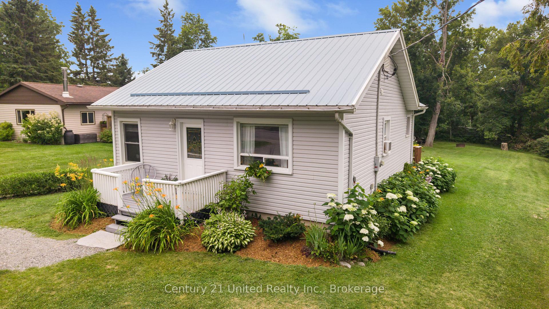 Photo 3 of 2258 Preston Road, Cavan Monaghan, Cavan Twp — HOMEH