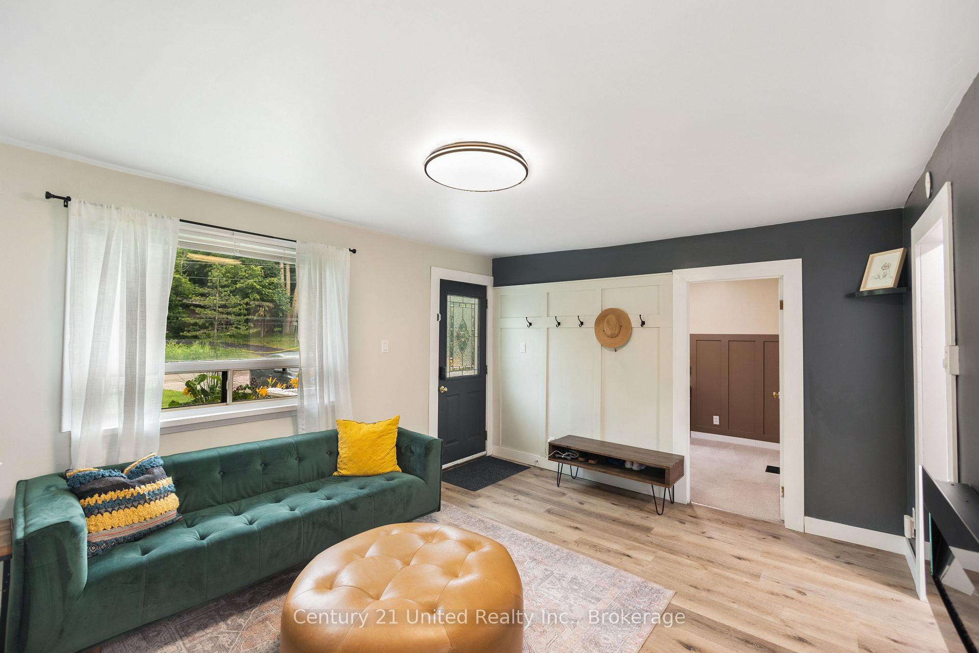 Photo 4 of 2258 Preston Road, Cavan Monaghan, Cavan Twp — HOMEH