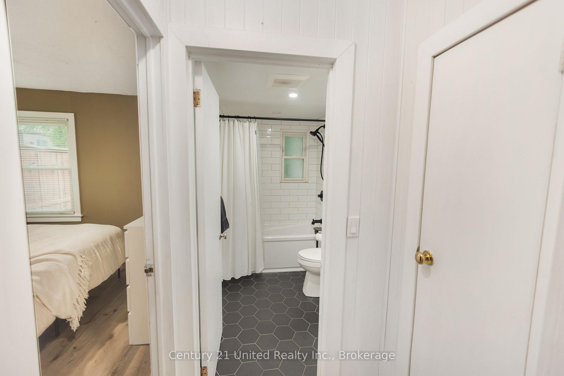 Photo 13 of 2258 Preston Road, Cavan Monaghan, Cavan Twp — HOMEH