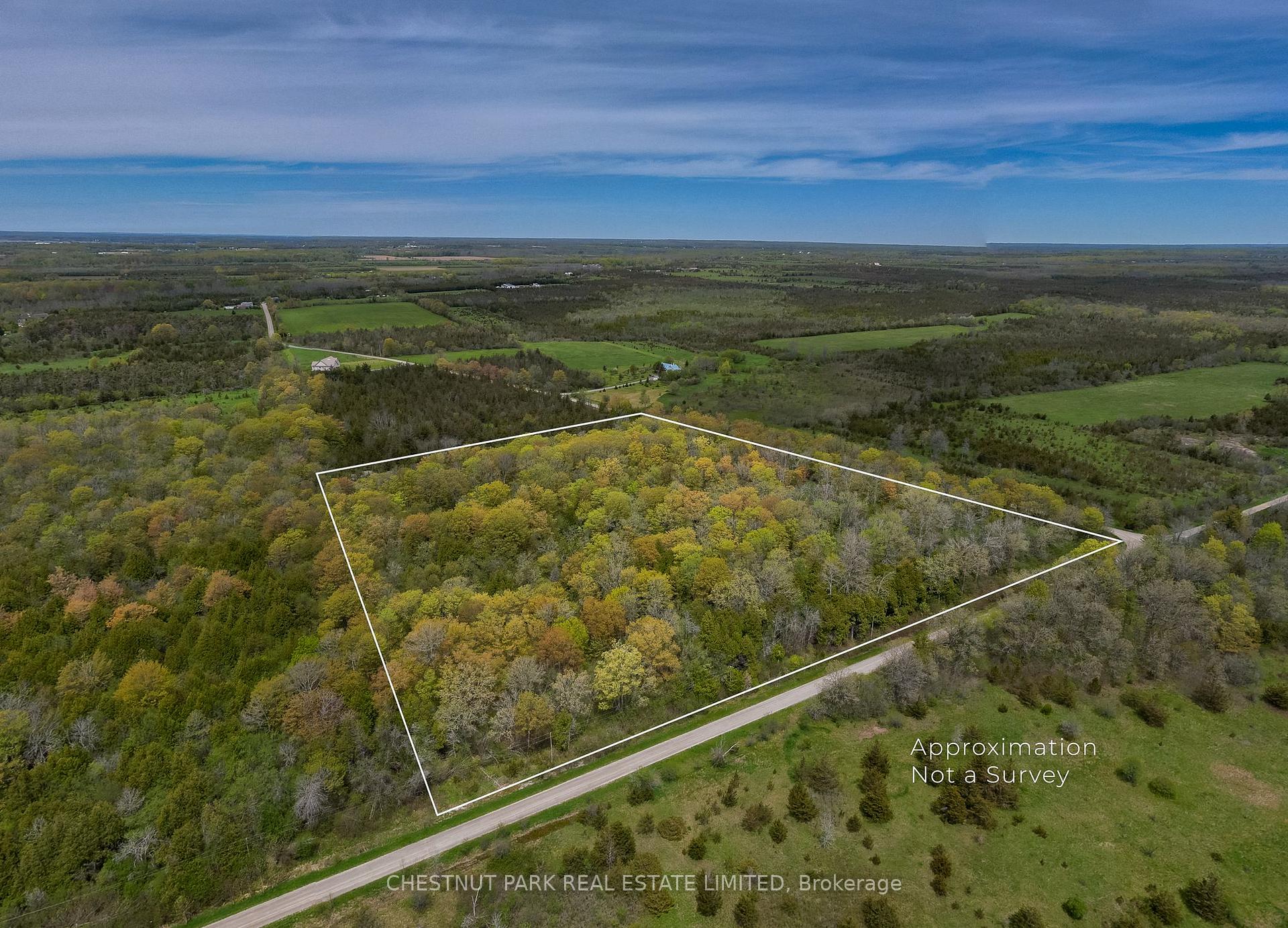 Photo 5 of 206 Simpson Road, Prince Edward County, Athol Ward — HOMEH