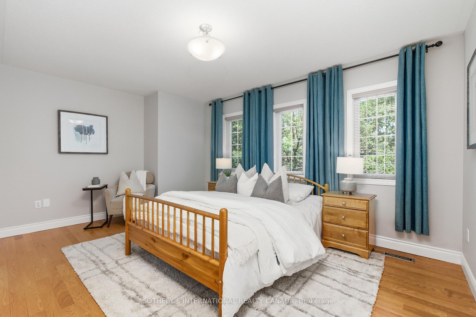 Photo 28 of 5550 Middleport Crescent N, Mississauga, Hurontario — HOMEH