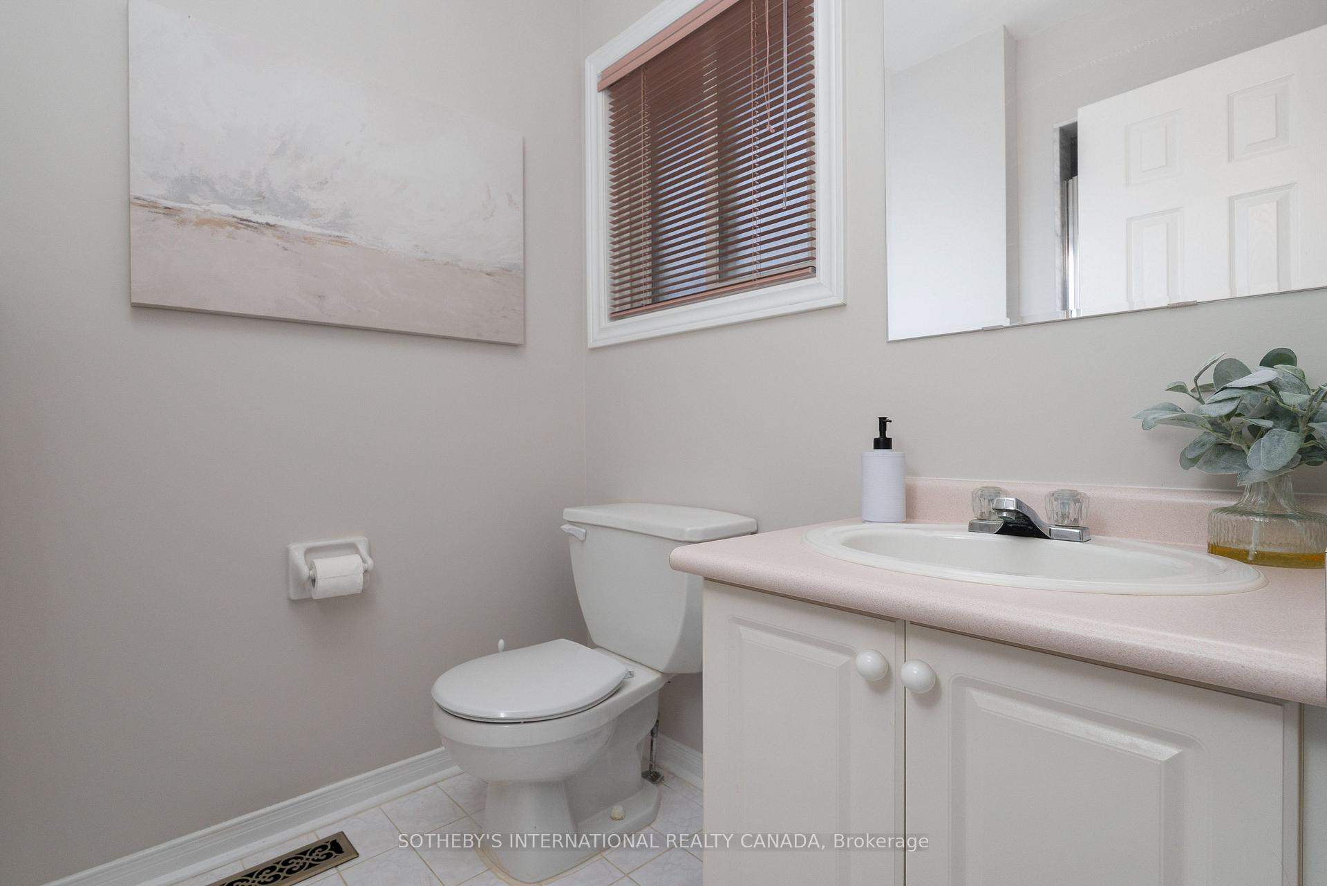 Photo 31 of 5550 Middleport Crescent N, Mississauga, Hurontario — HOMEH