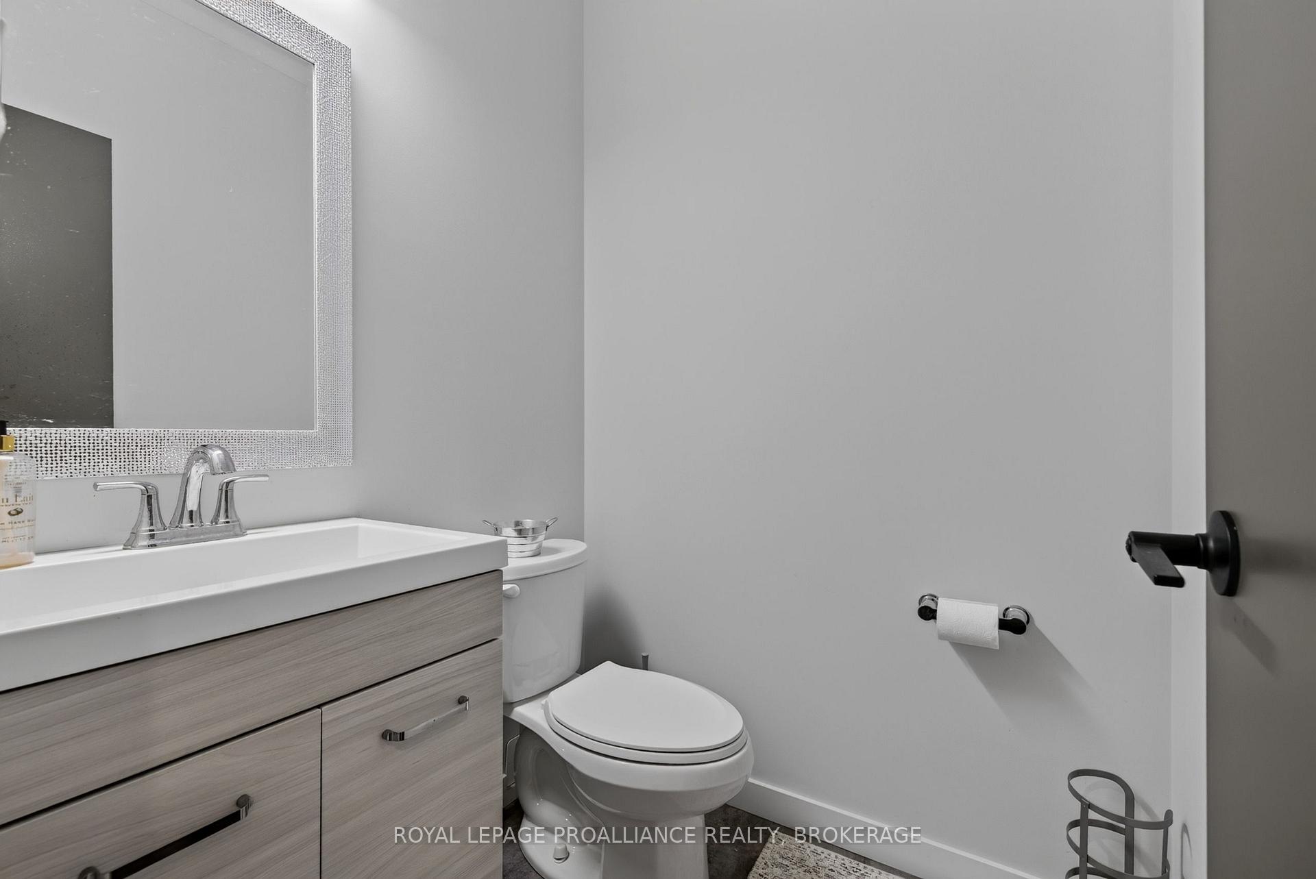 Photo 21 of 682 Carnaby Street, Kingston, South of Taylor-Kidd Blvd — HOMEH