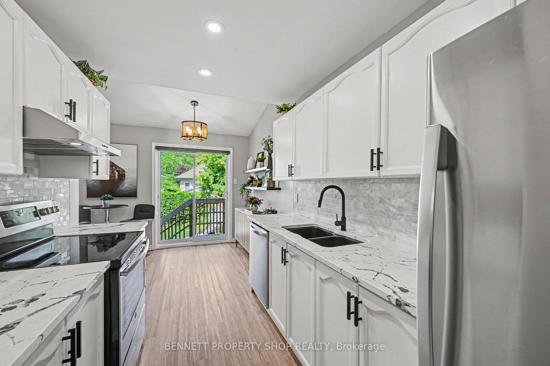 Photo 9 of 151 Crampton Drive, Carleton Place, Carleton Place — HOMEH