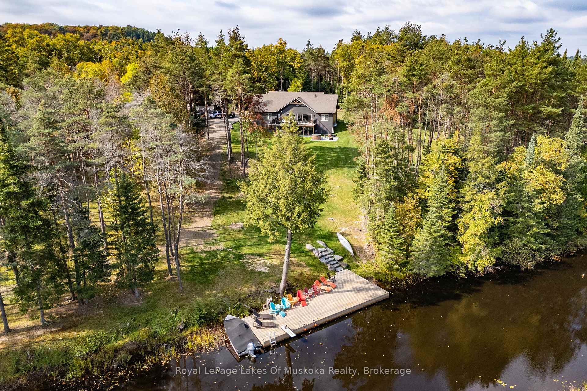 Photo of 461 Rowanwood Road
