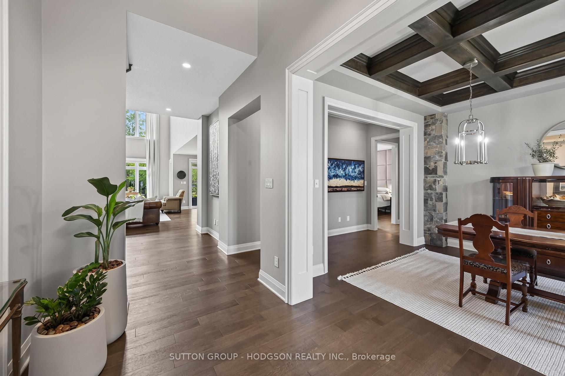 Photo 4 of 2148 Callingham Drive, London, North R — HOMEH