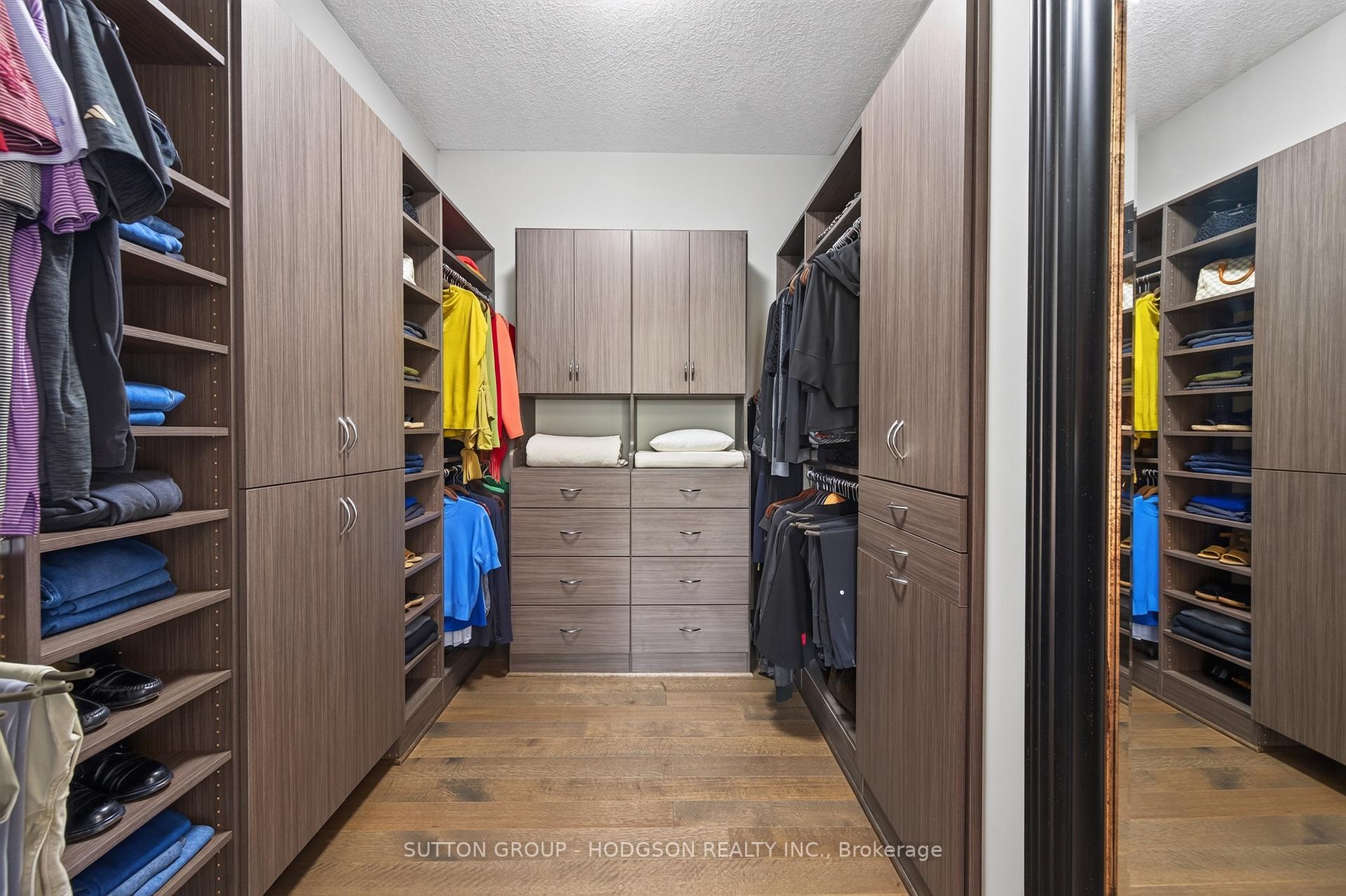 Photo 17 of 2148 Callingham Drive, London, North R — HOMEH