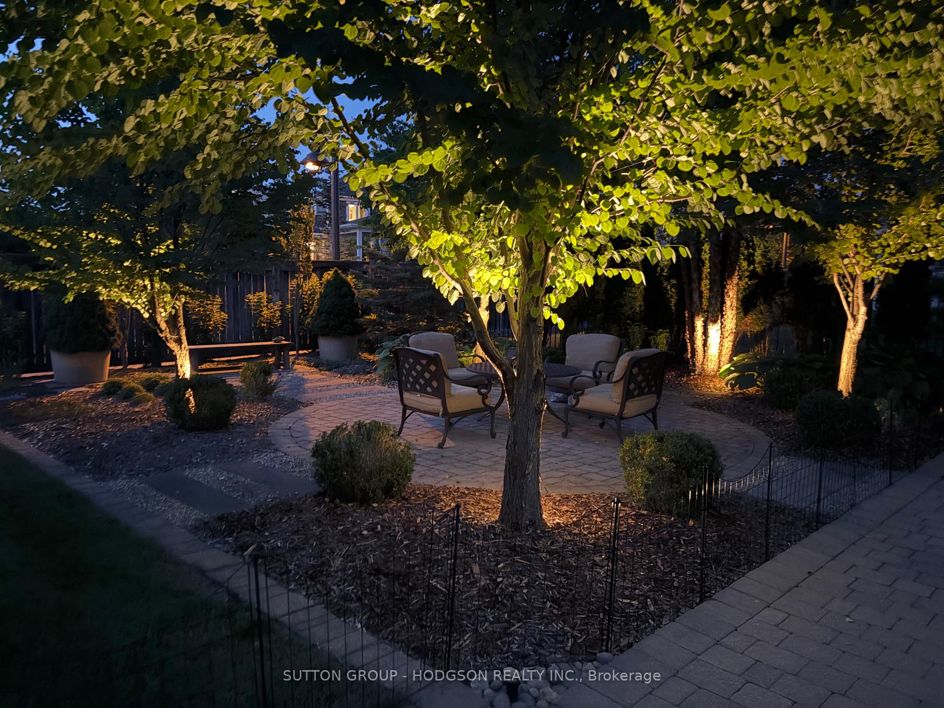 Photo 34 of 2148 Callingham Drive, London, North R — HOMEH