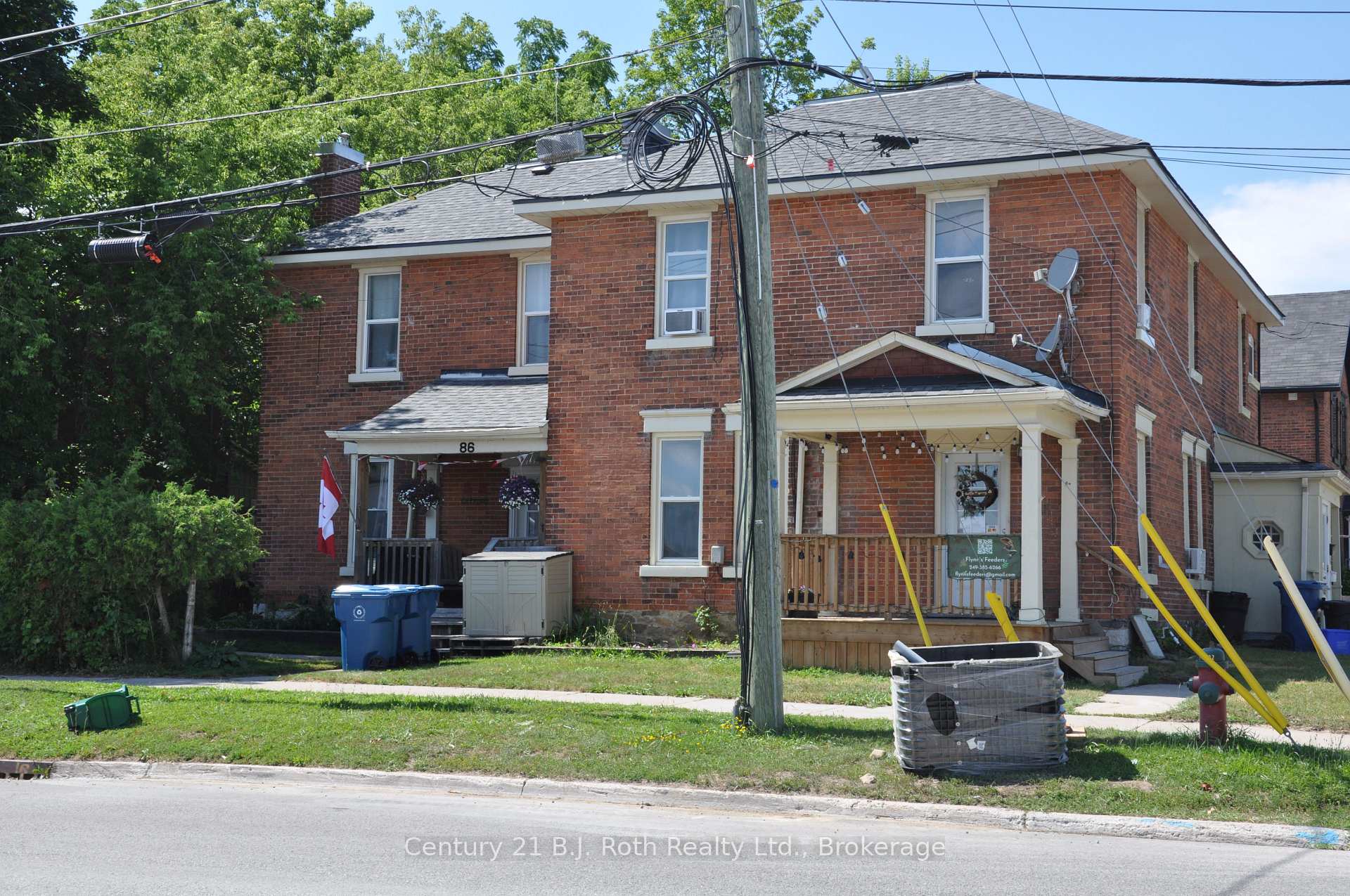 Photo of 84 Mississaga Street W