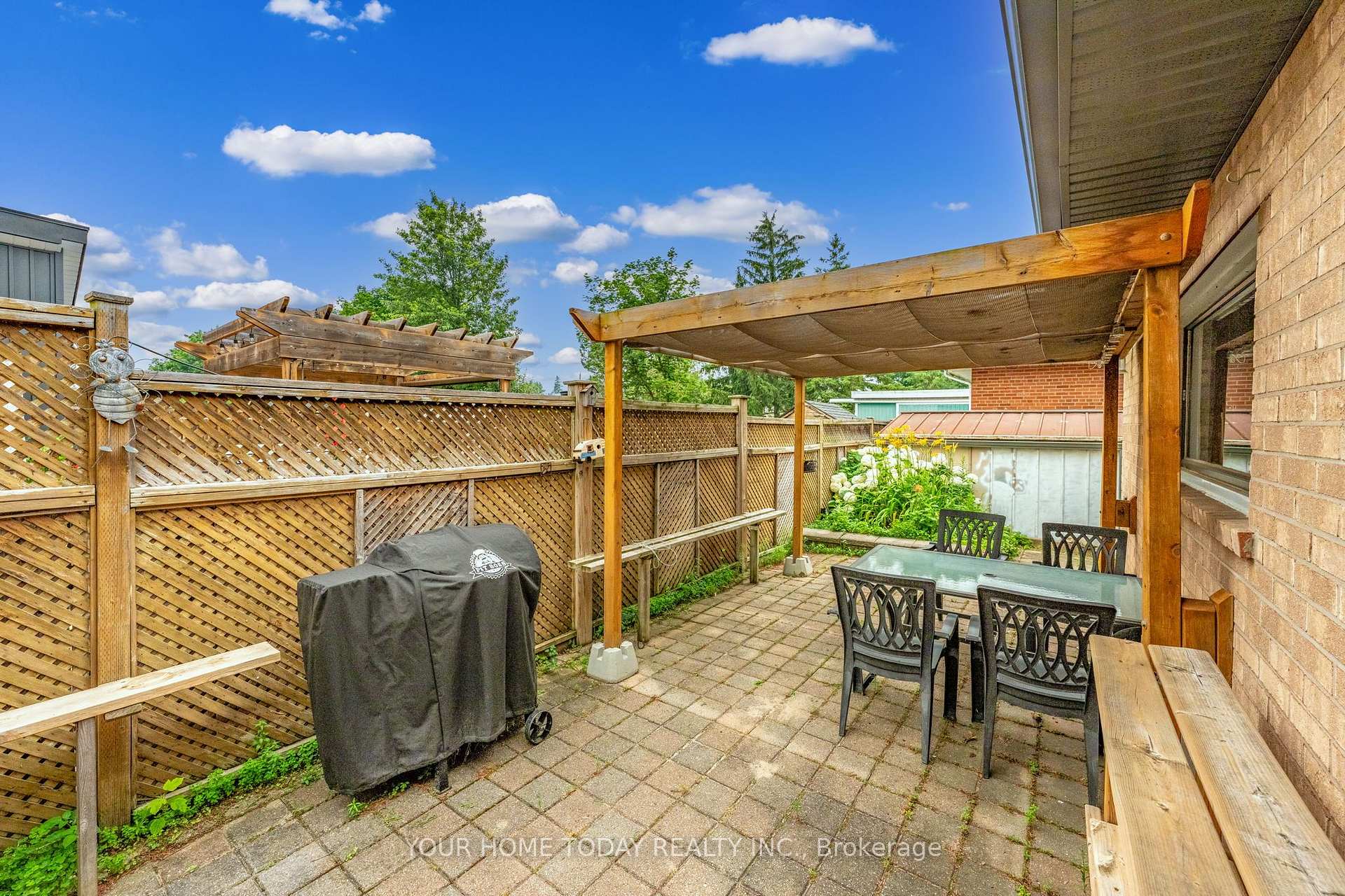 Photo 38 of 22 Norton Crescent, Halton Hills, Georgetown — HOMEH
