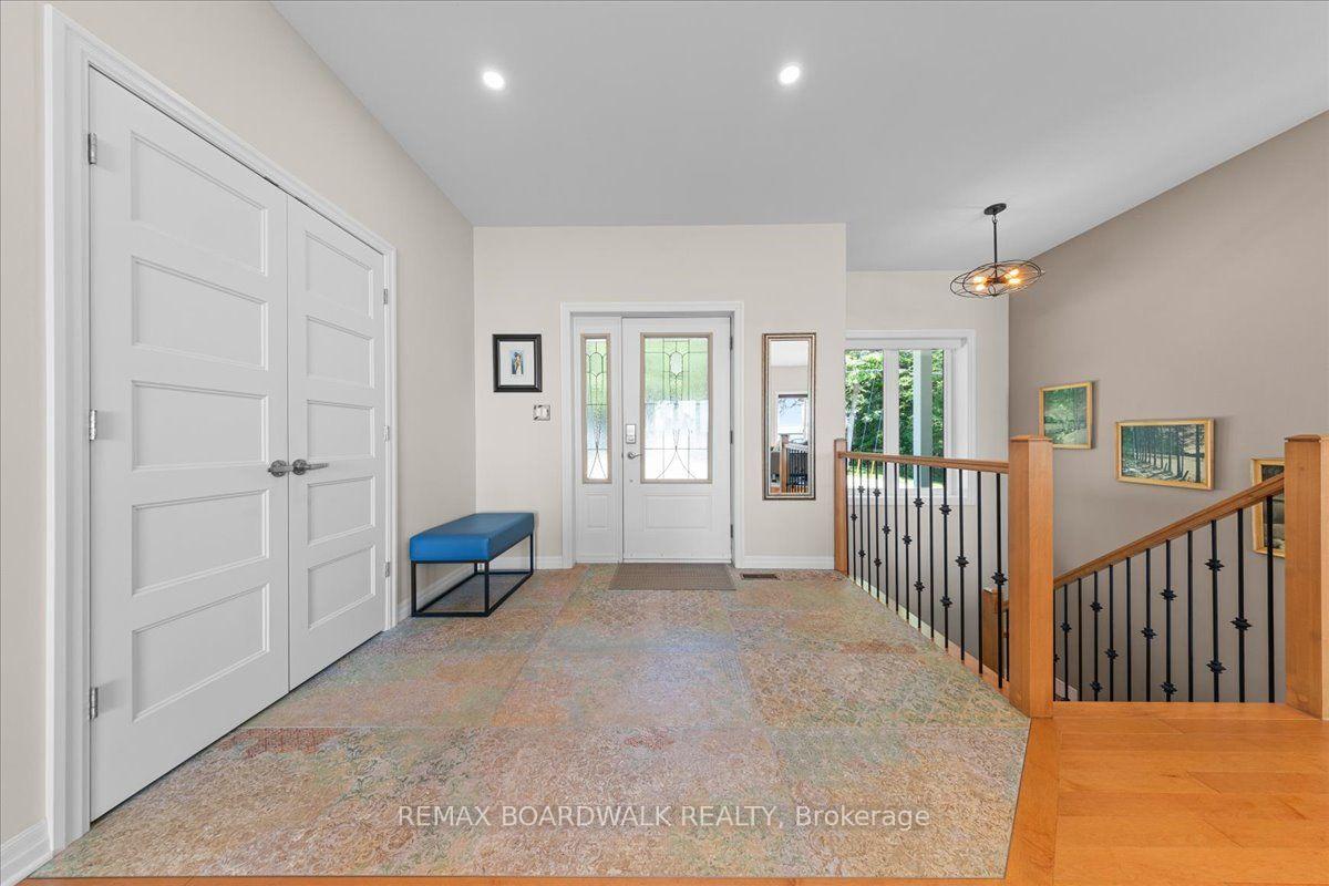 Photo 5 of 111 Charlie Drive, Drummond/North Elmsley, Drummond N Elmsley (Drummond) Twp — HOMEH
