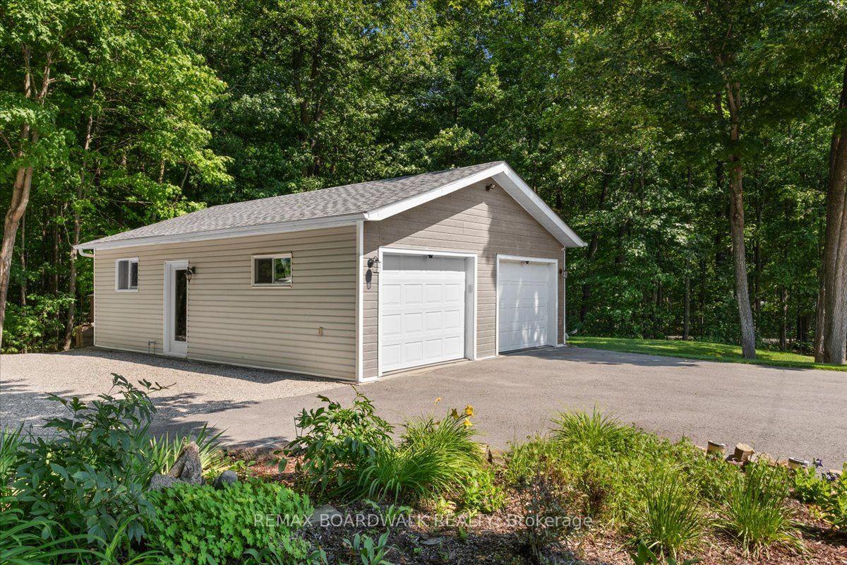 Photo 44 of 111 Charlie Drive, Drummond/North Elmsley, Drummond N Elmsley (Drummond) Twp — HOMEH