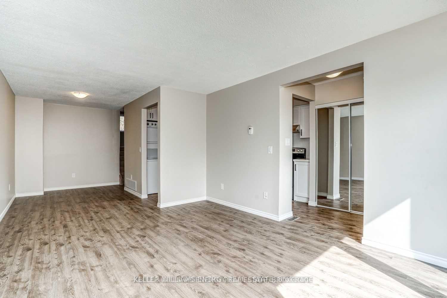 Photo 4 of Unit Main, 1296 Cherrydown Drive, Oshawa, Donevan — HOMEH