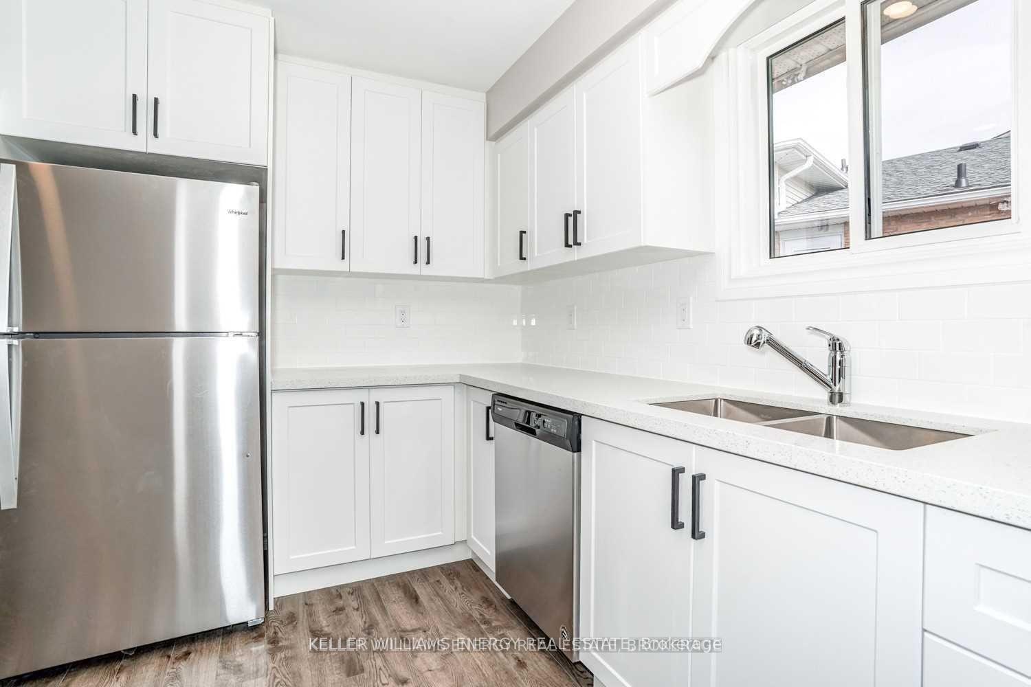 Photo 6 of Unit Main, 1296 Cherrydown Drive, Oshawa, Donevan — HOMEH