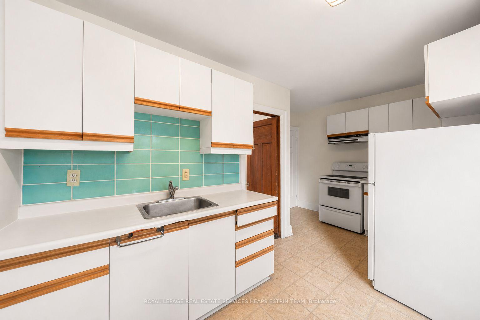 Photo 6 of 95 Caithness Avenue, Toronto, Danforth — HOMEH