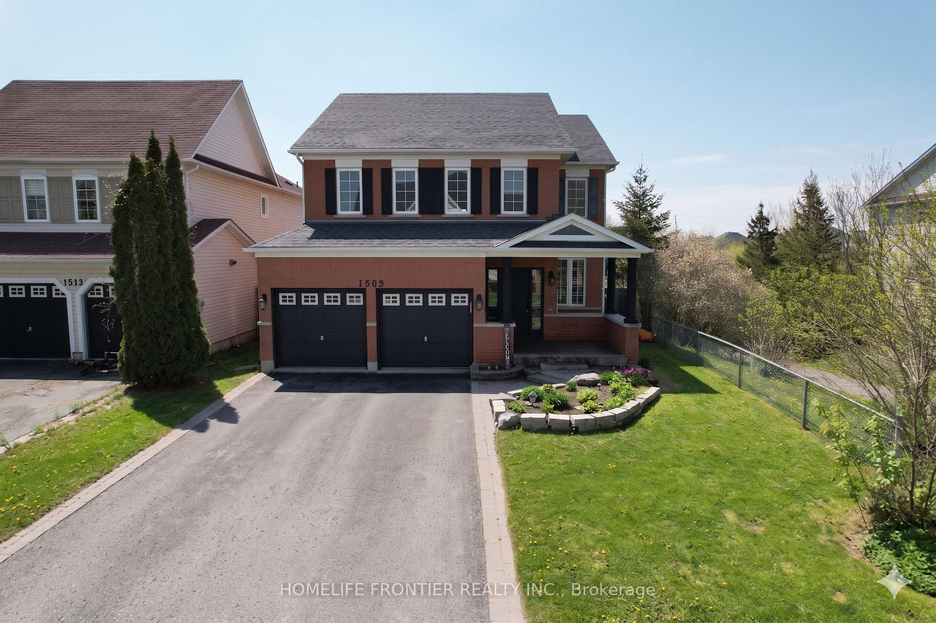Photo 2 of 1509 Aldergrove Drive, Oshawa, Taunton — HOMEH