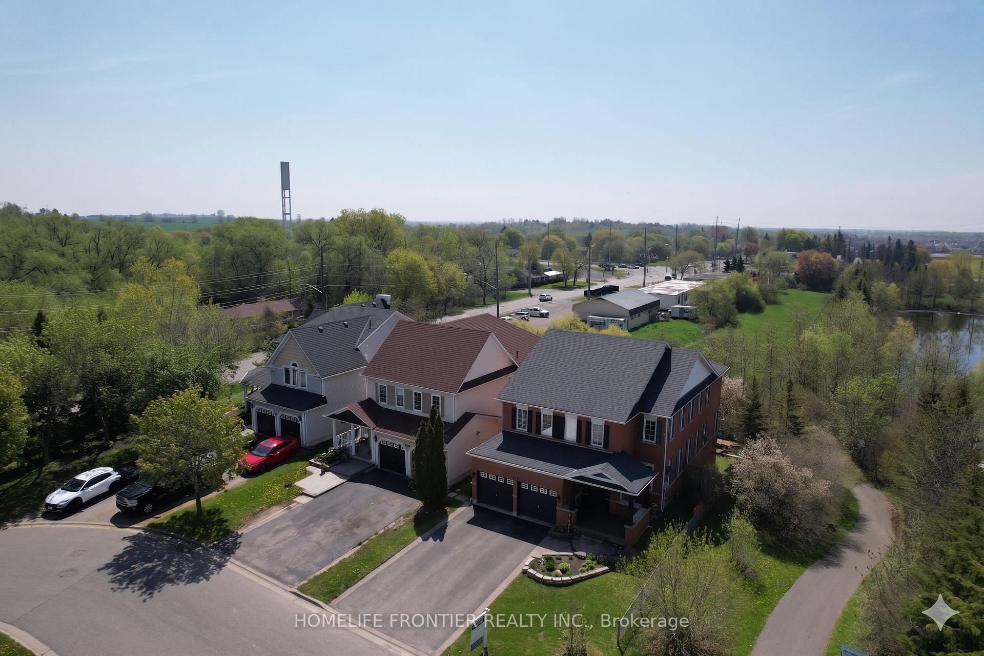 Photo 4 of 1509 Aldergrove Drive, Oshawa, Taunton — HOMEH