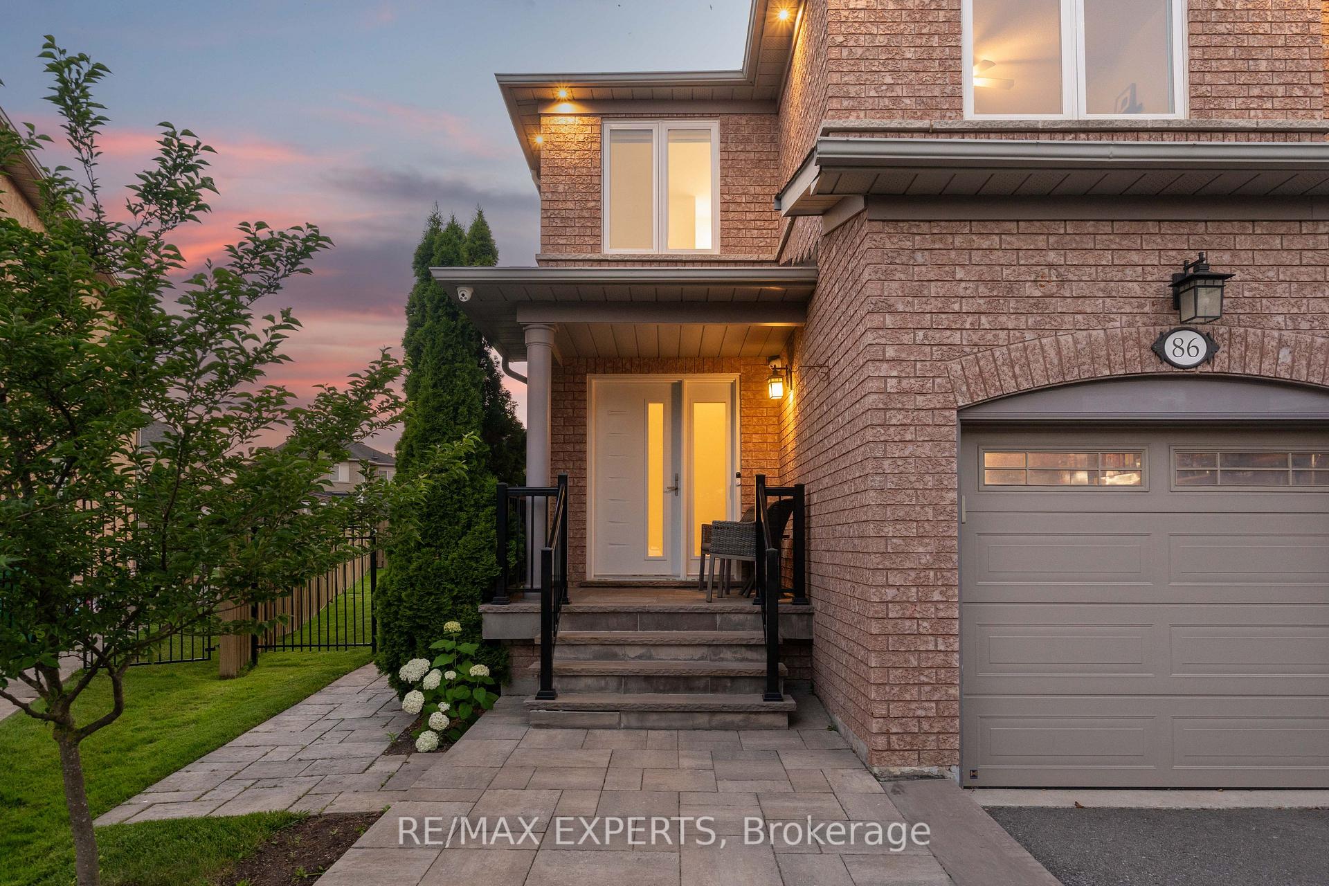 Photo 2 of 86 Humbershed Crescent, Caledon, Bolton West — HOMEH