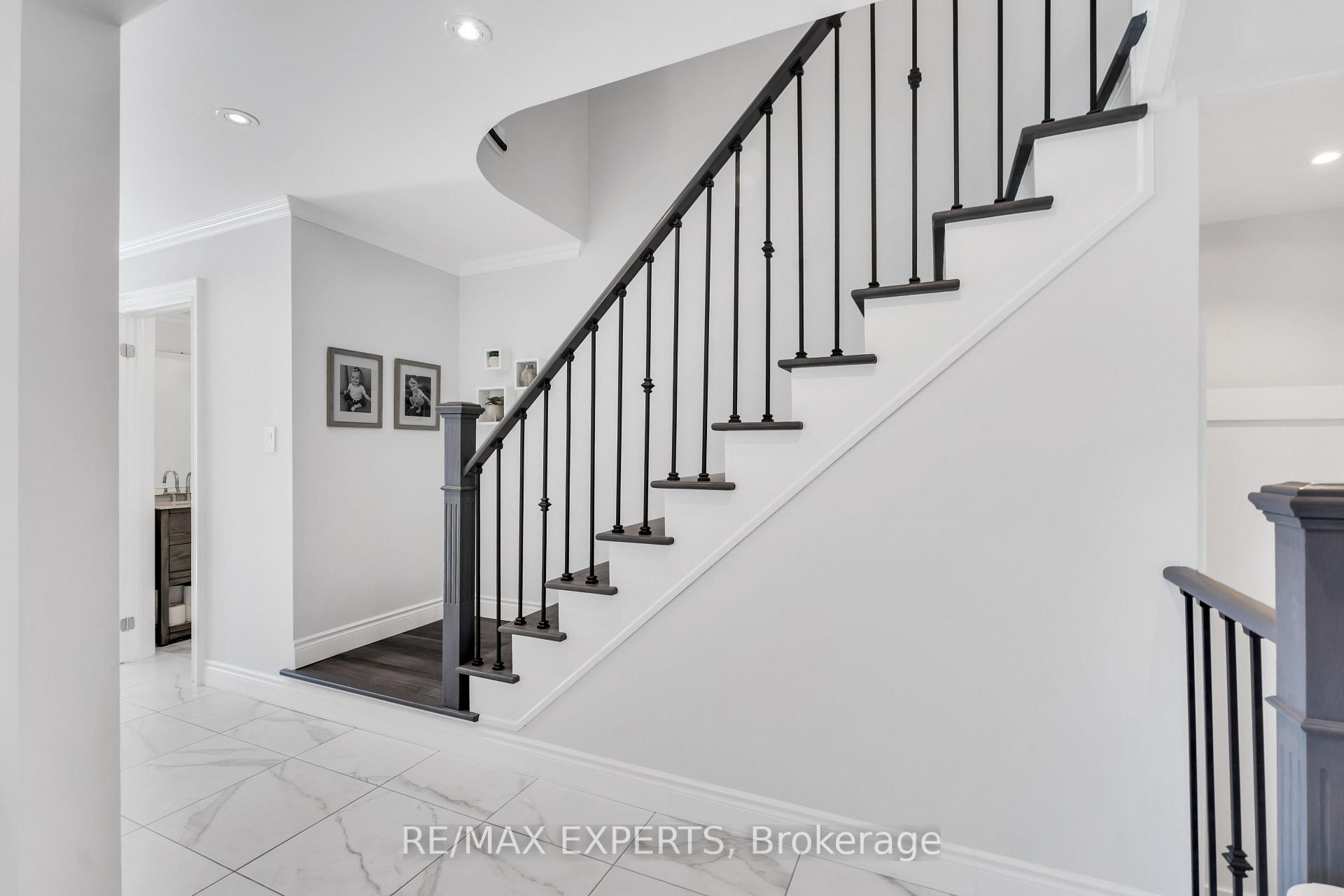 Photo 11 of 86 Humbershed Crescent, Caledon, Bolton West — HOMEH