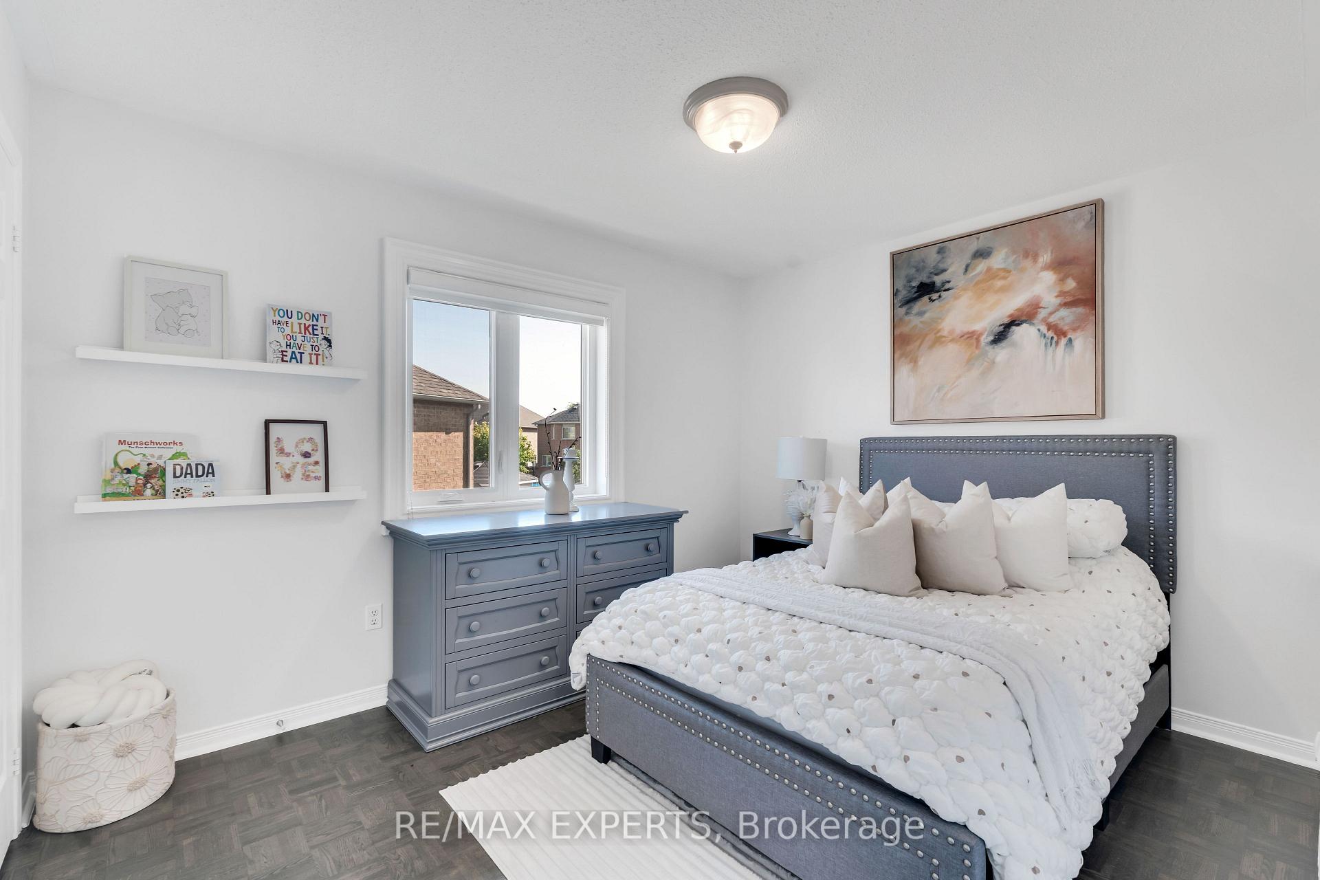 Photo 16 of 86 Humbershed Crescent, Caledon, Bolton West — HOMEH