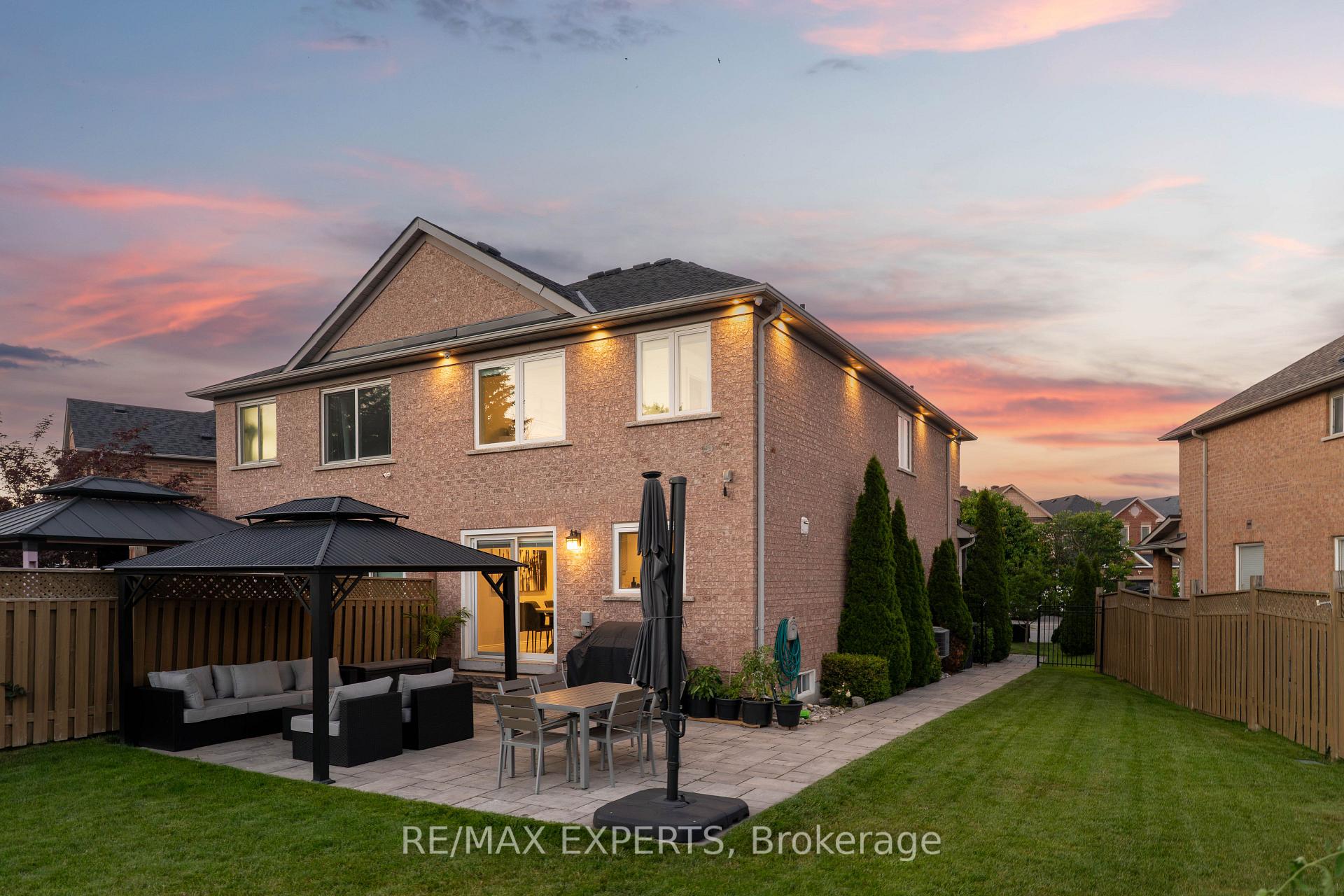 Photo 30 of 86 Humbershed Crescent, Caledon, Bolton West — HOMEH