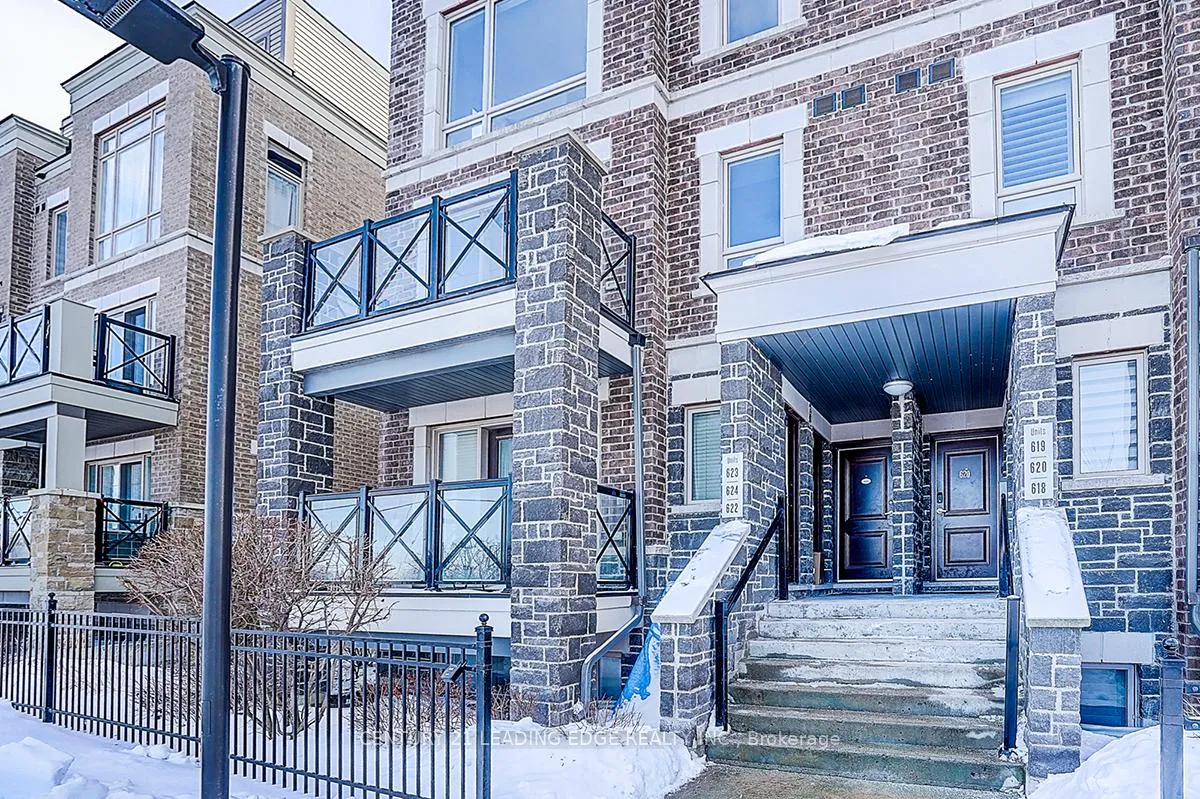 Photo 4 of Unit 623, 50 Dunsheath Way, Markham, Cornell — HOMEH