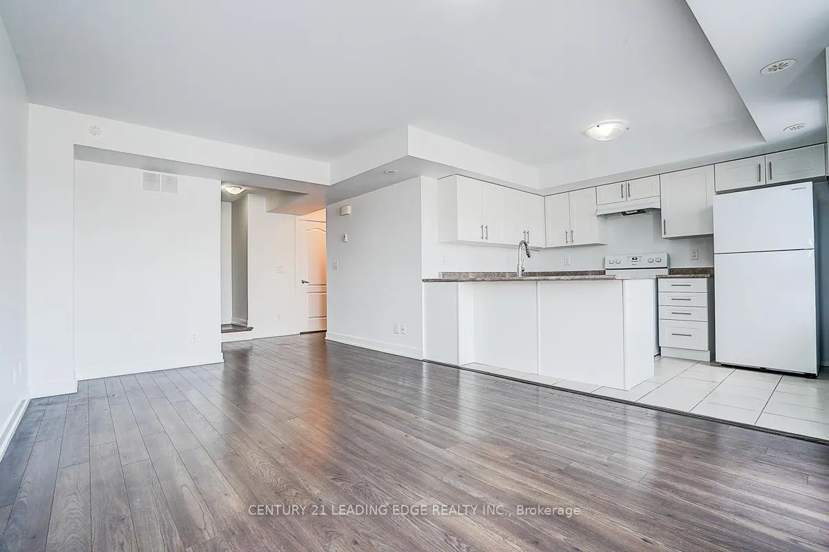 Photo 10 of Unit 623, 50 Dunsheath Way, Markham, Cornell — HOMEH