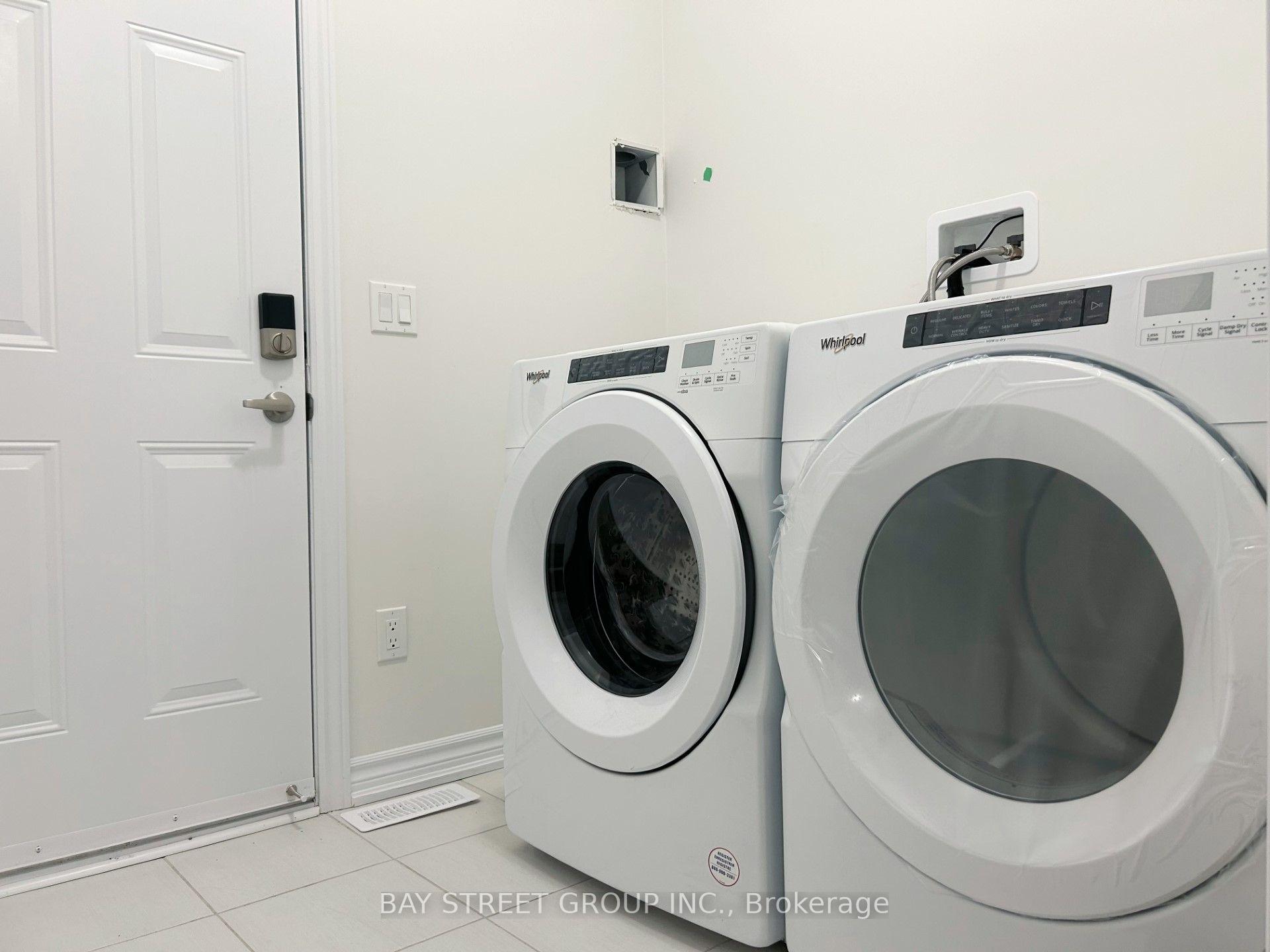 Photo 5 of 1130 Thompson Drive S, Oshawa, Kedron — HOMEH