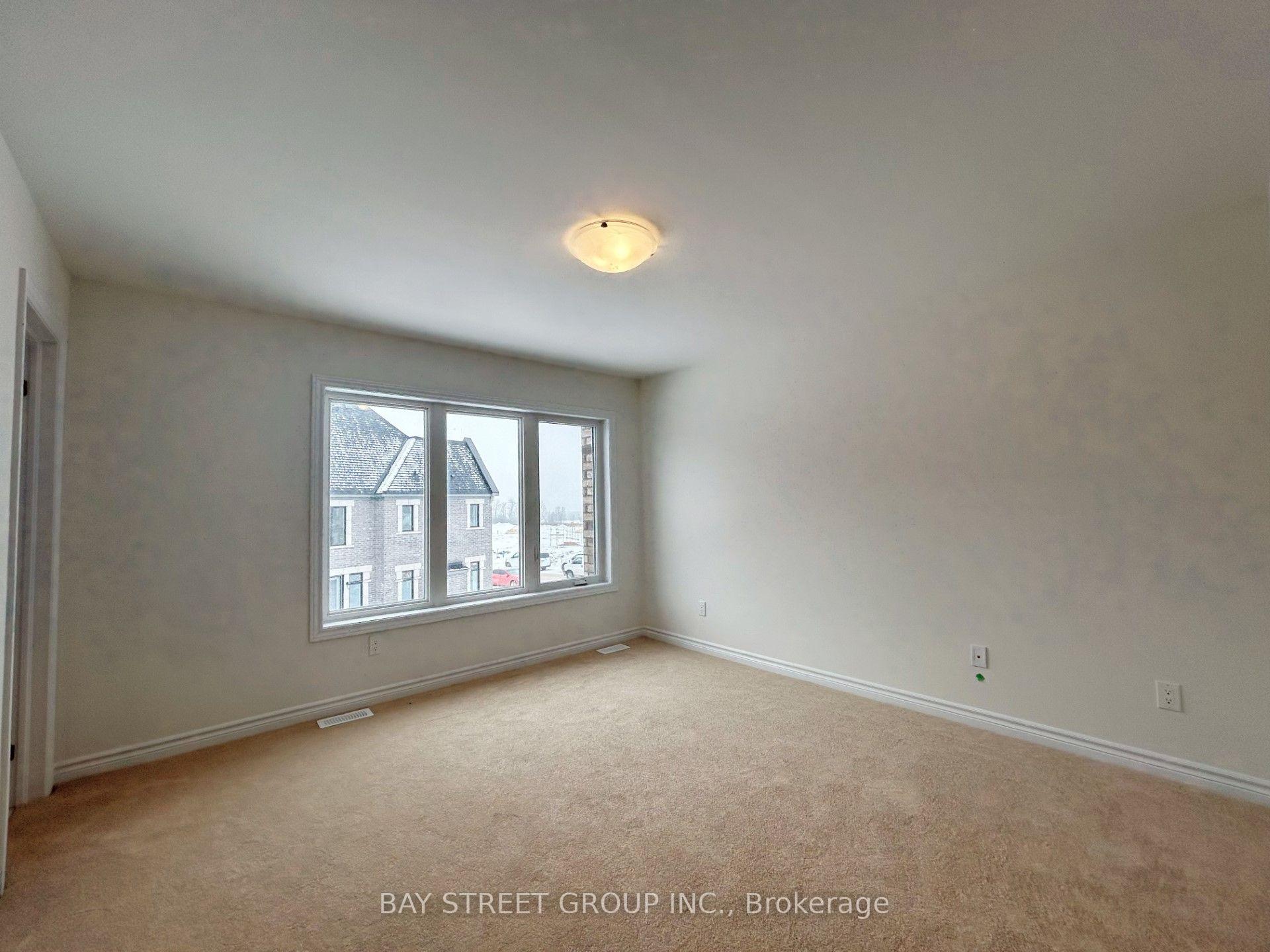 Photo 11 of 1130 Thompson Drive S, Oshawa, Kedron — HOMEH
