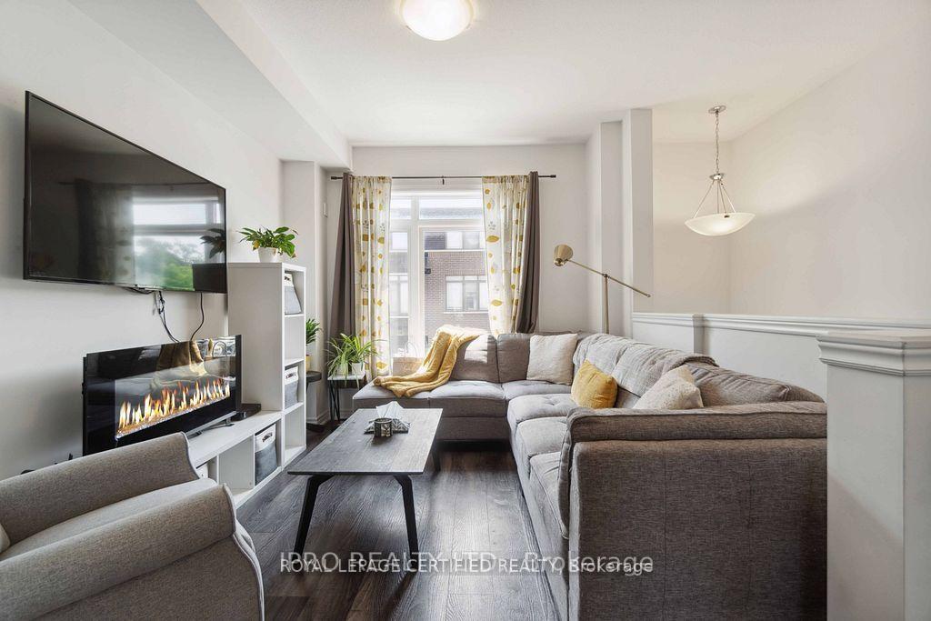 Photo 4 of Unit 33, 575 Woodward Avenue, Hamilton, Parkview — HOMEH