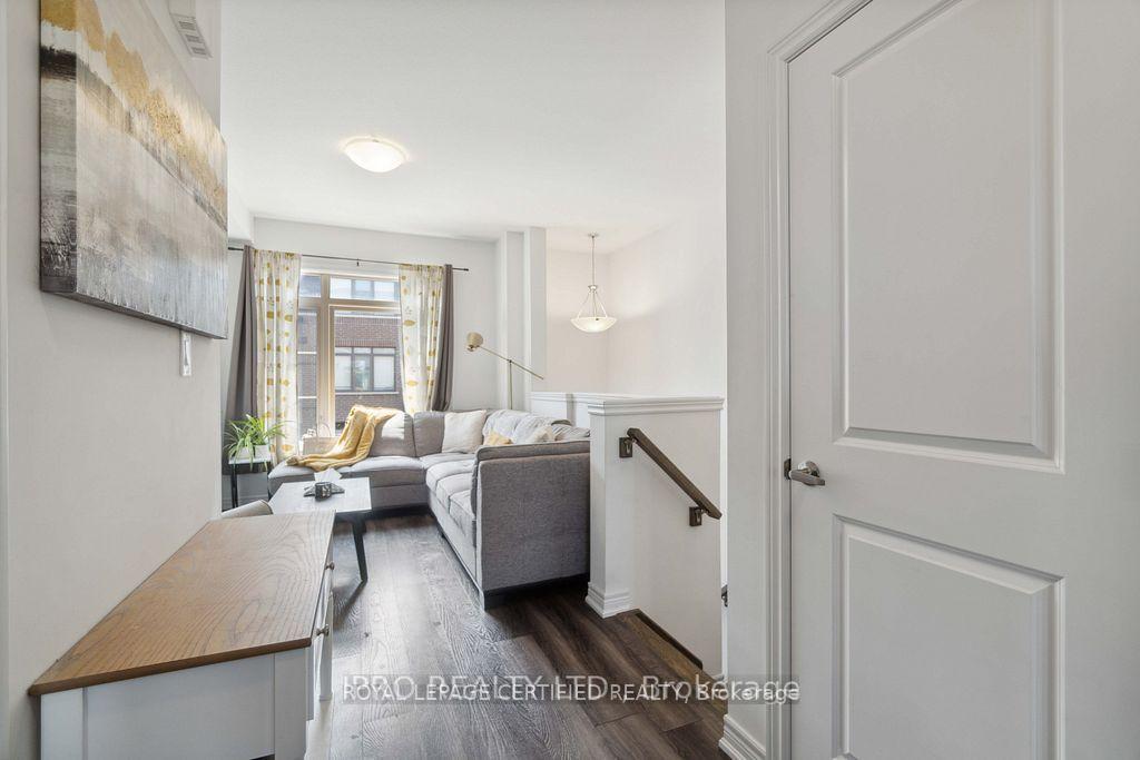 Photo 5 of Unit 33, 575 Woodward Avenue, Hamilton, Parkview — HOMEH