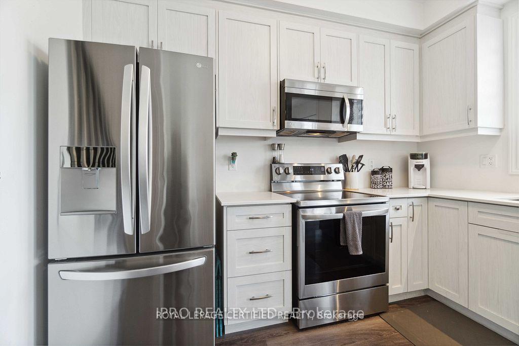Photo 13 of Unit 33, 575 Woodward Avenue, Hamilton, Parkview — HOMEH