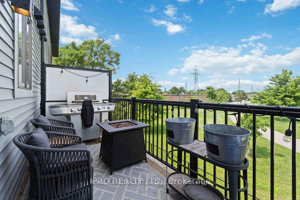 Photo 28 of Unit 33, 575 Woodward Avenue, Hamilton, Parkview — HOMEH