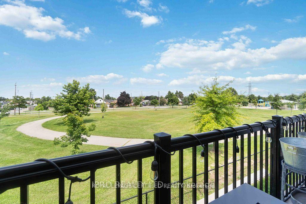Photo 30 of Unit 33, 575 Woodward Avenue, Hamilton, Parkview — HOMEH