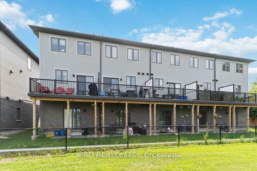 Photo 39 of Unit 33, 575 Woodward Avenue, Hamilton, Parkview — HOMEH